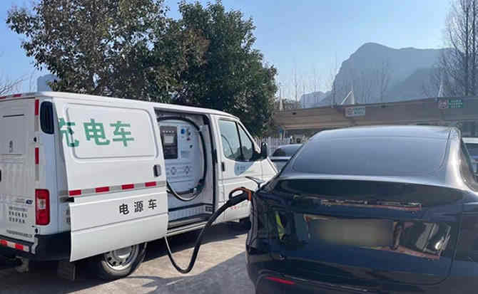 林甸汽车搭电